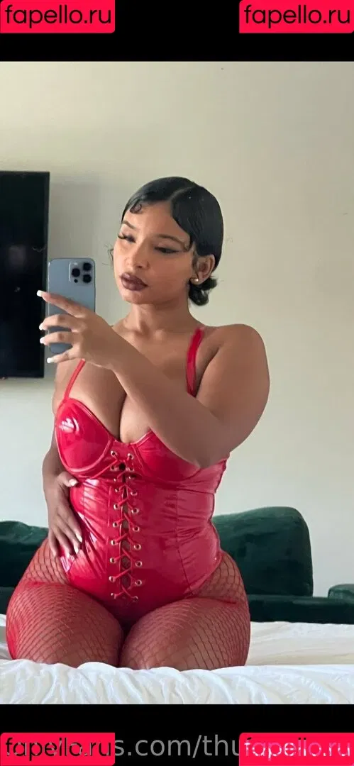 thumbalinaxxx Onlyfans Photo Gallery 