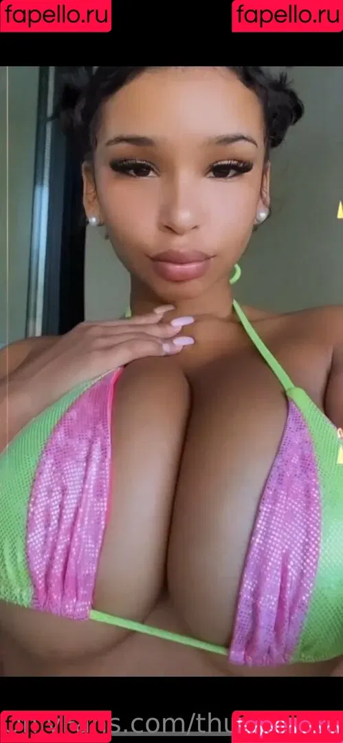 thumbalinaxxx Onlyfans Photo Gallery 