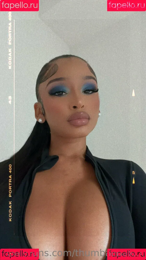 thumbalinaxxx Onlyfans Photo Gallery 