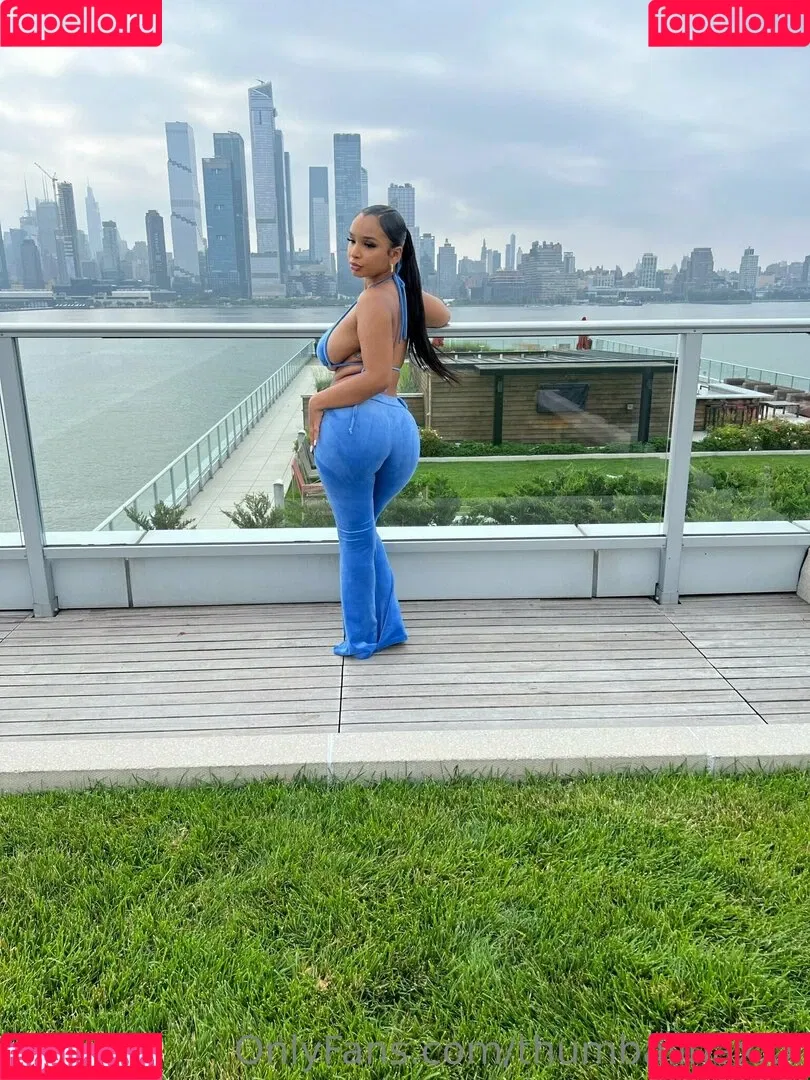 thumbalinaxxx Onlyfans Photo Gallery 