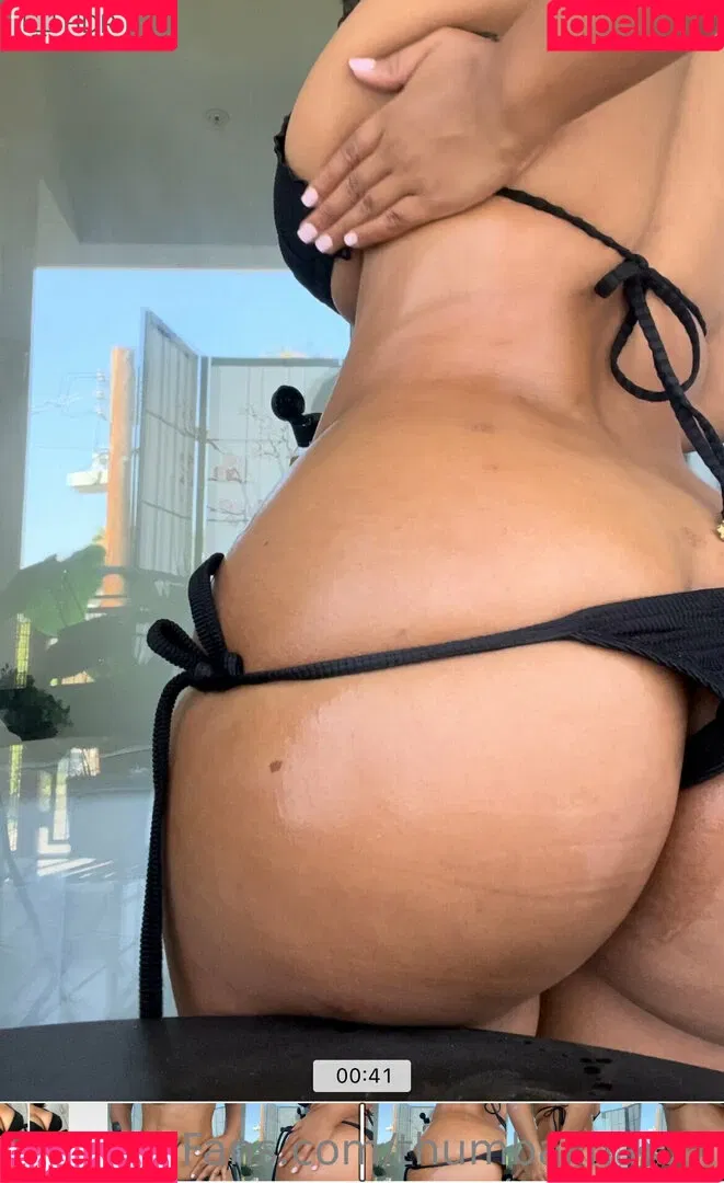 thumbalinaxxx Onlyfans Photo Gallery 