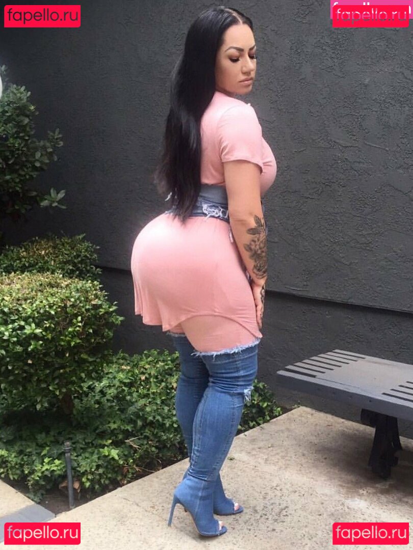 Elke Life Nude Onlyfans Photo 46