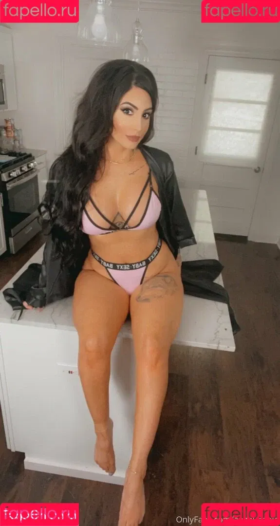 angel-babie Onlyfans Photo Gallery 