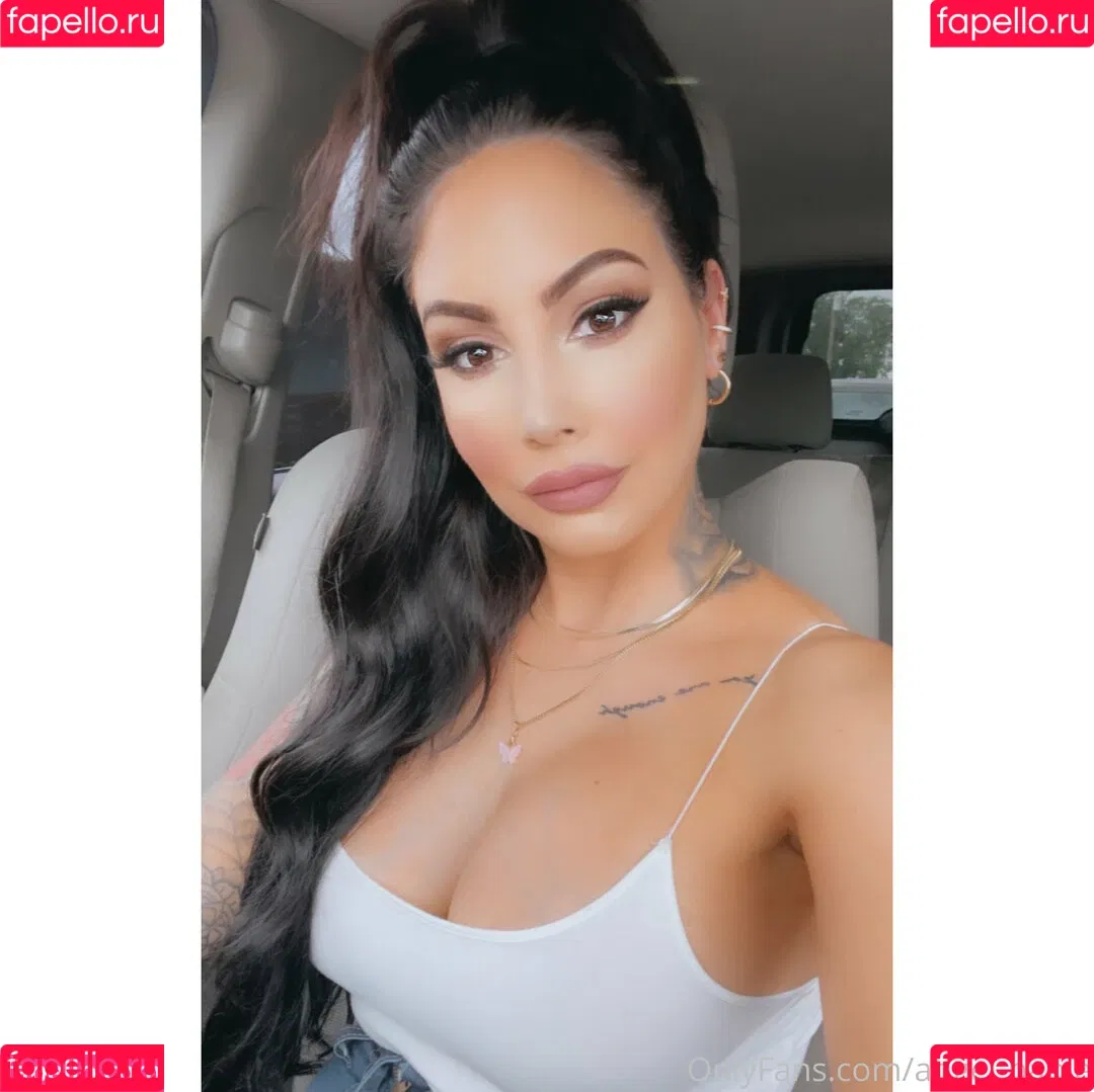 angel-babie Onlyfans Photo Gallery 
