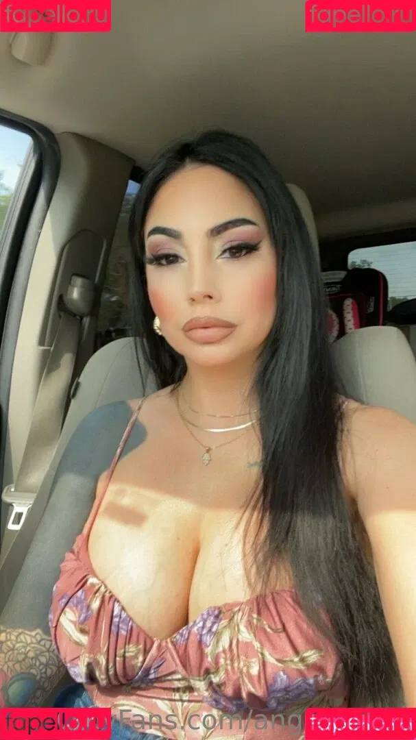 angel-babie Onlyfans Photo Gallery 