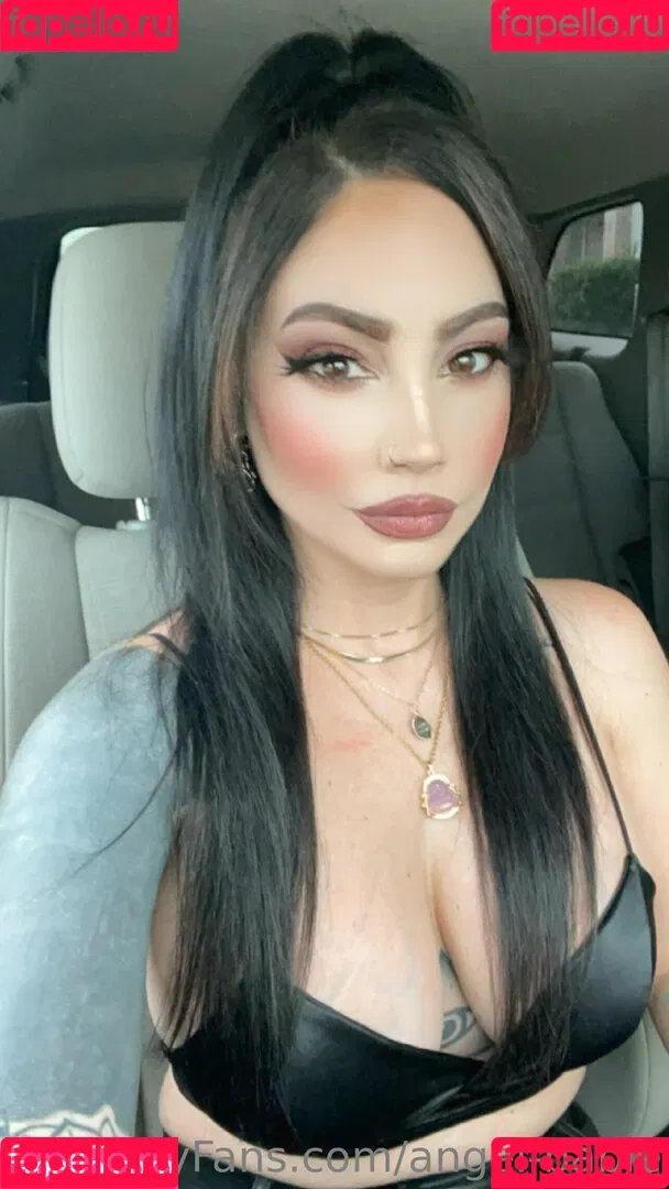 angel-babie Onlyfans Photo Gallery 
