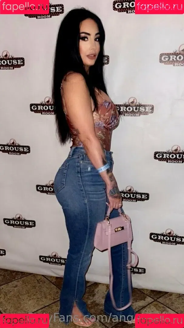 angel-babie Onlyfans Photo Gallery 
