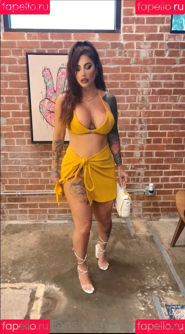 angel-babie Onlyfans Photo Gallery 