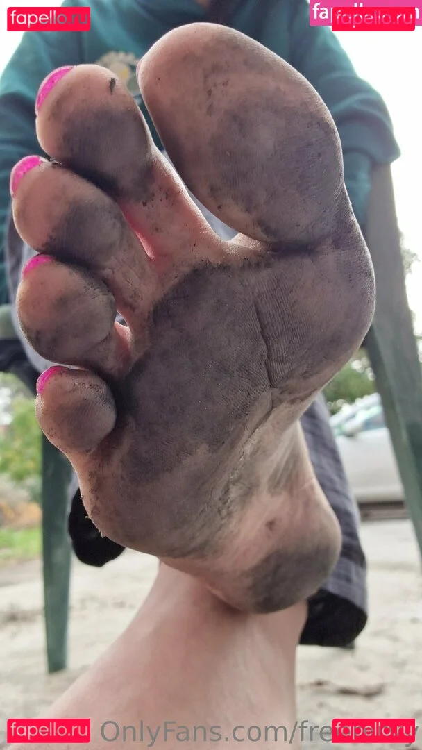 freenirvy Onlyfans Photo Gallery 