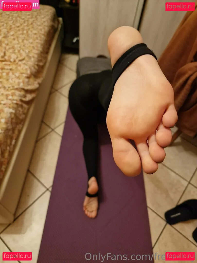 freenirvy Onlyfans Photo Gallery 