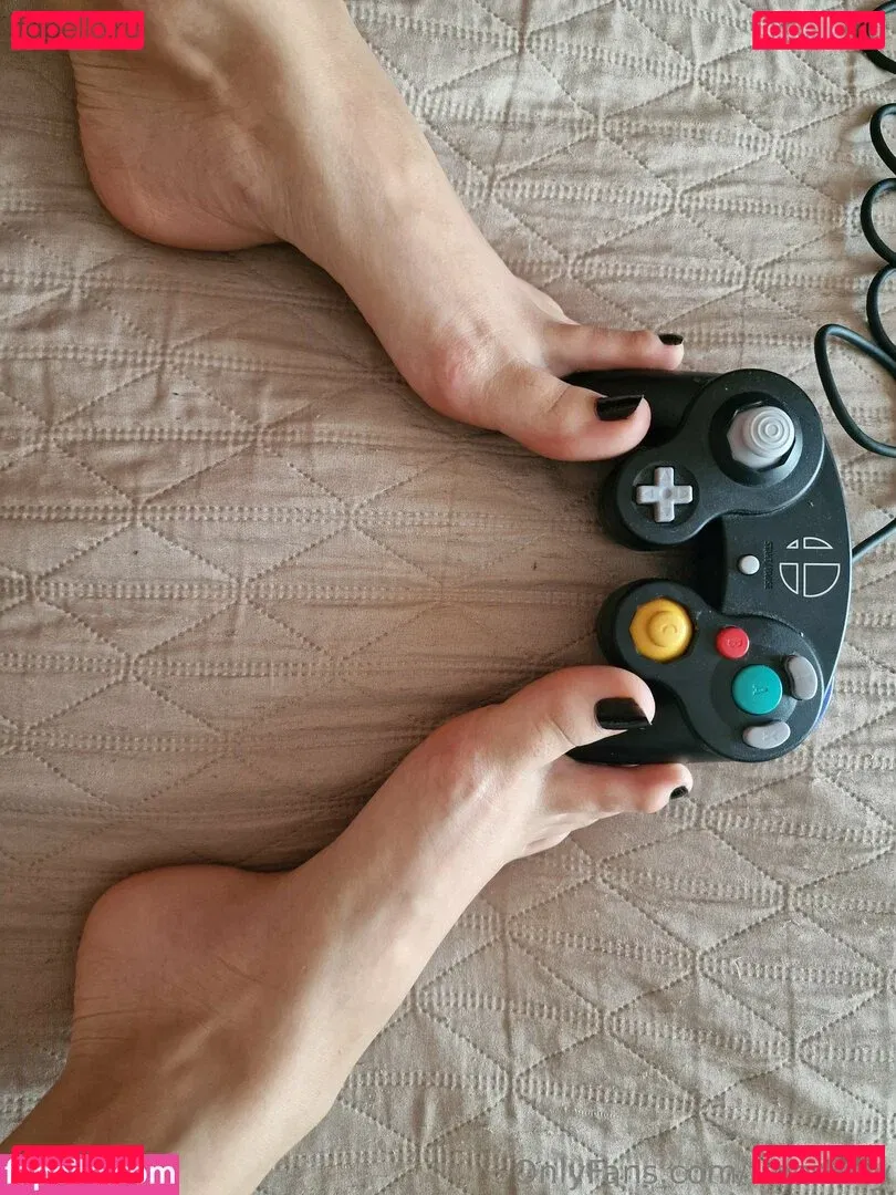 freenirvy Onlyfans Photo Gallery 