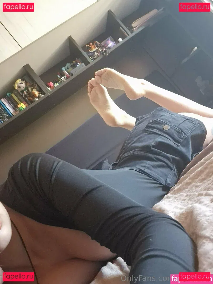 freenirvy Onlyfans Photo Gallery 