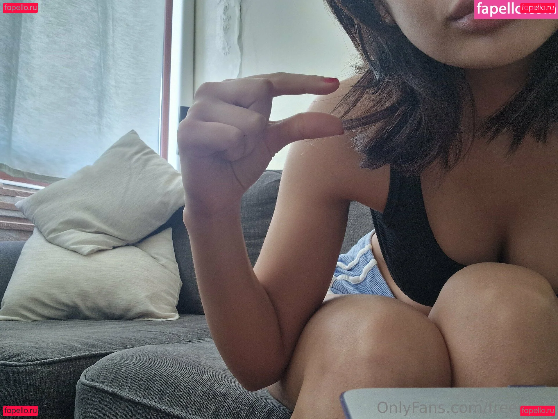 freenirvy Onlyfans Photo Gallery 