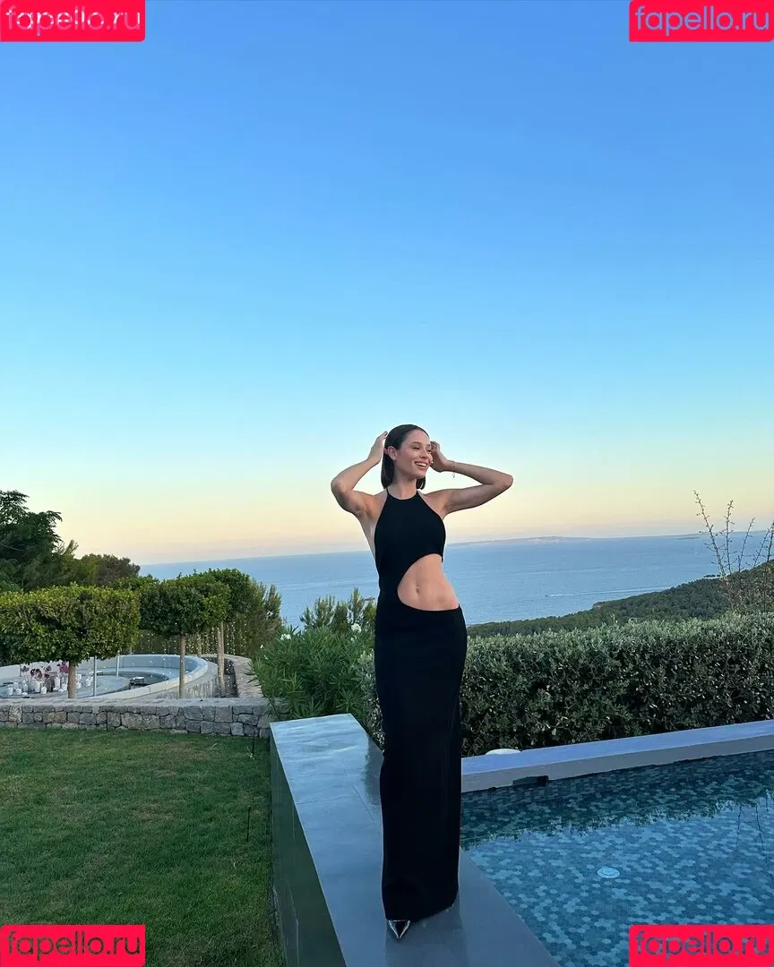 Daniela Melchior Onlyfans Photo Gallery 