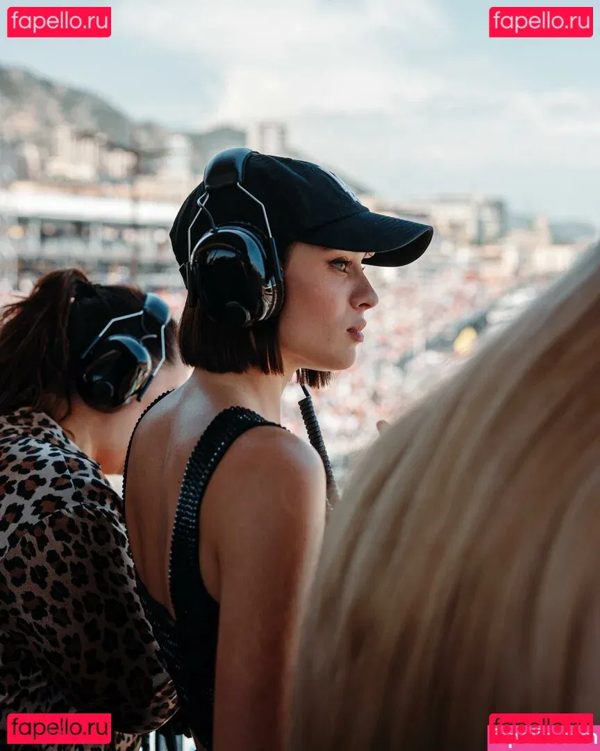 Daniela Melchior Onlyfans Photo Gallery 