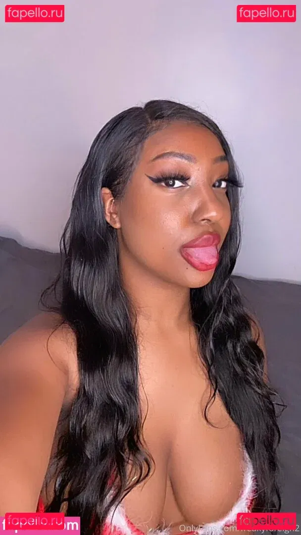 freakyforeign2 Onlyfans Photo Gallery 