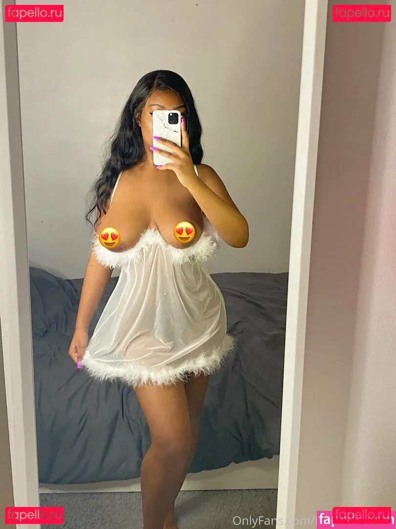 freakyforeign2 Onlyfans Photo Gallery 