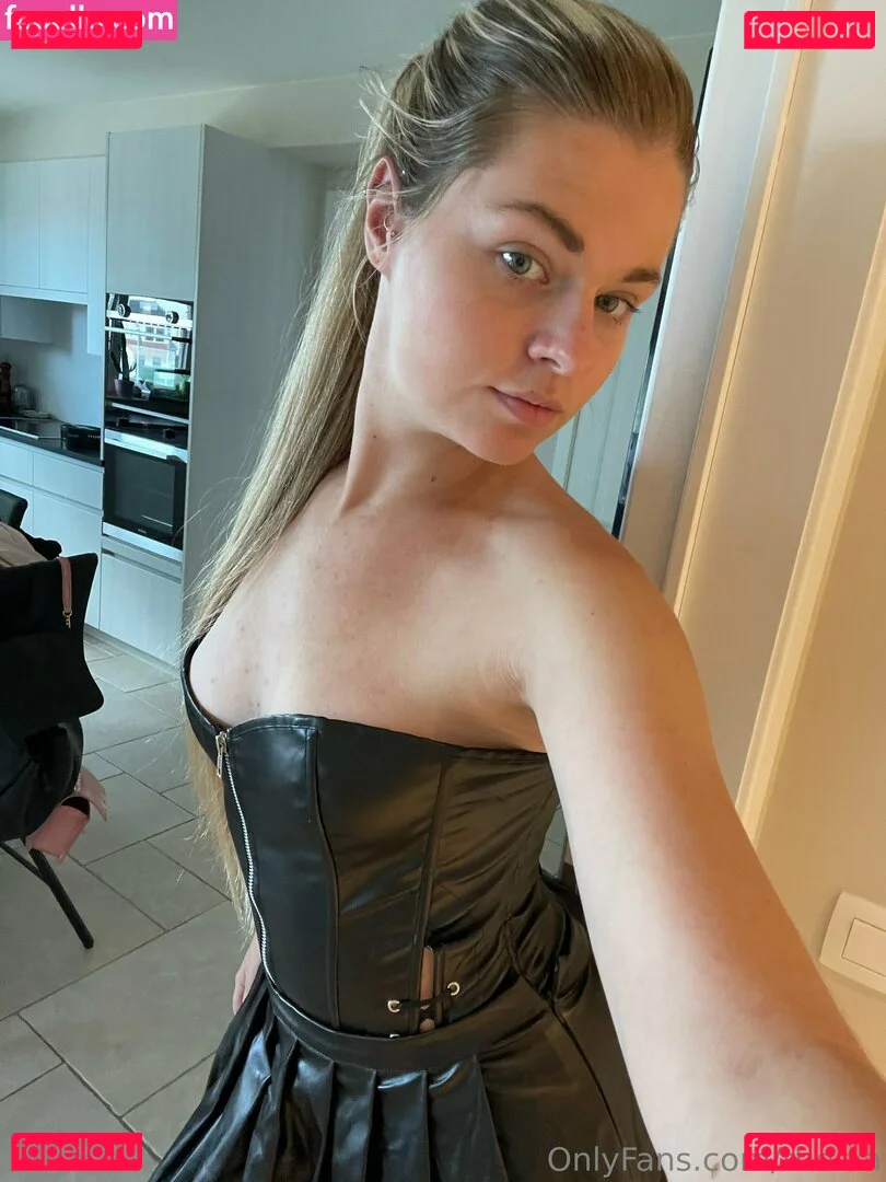 rheiaa Onlyfans Photo Gallery 