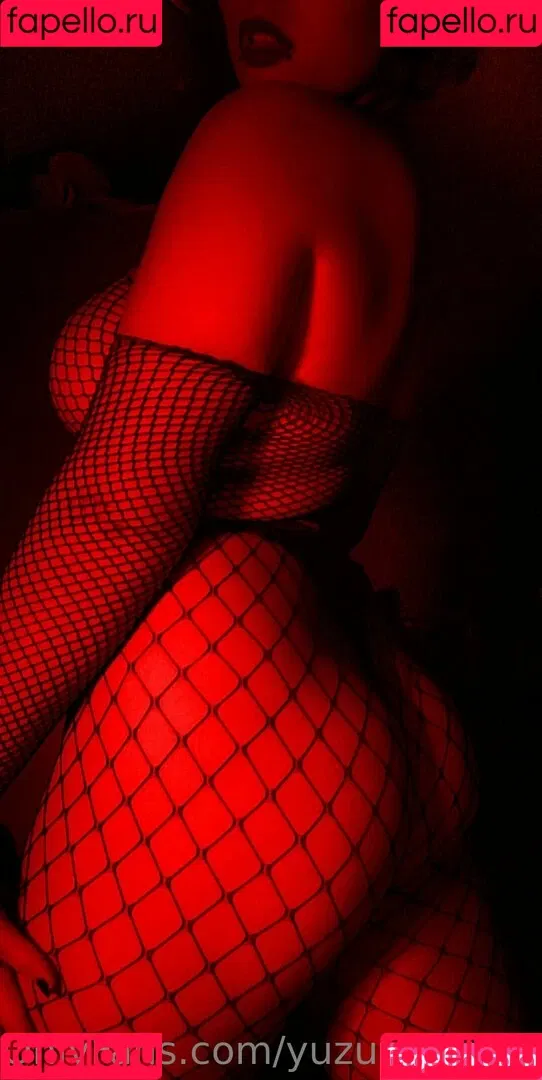 yuzuruamane Onlyfans Photo Gallery 
