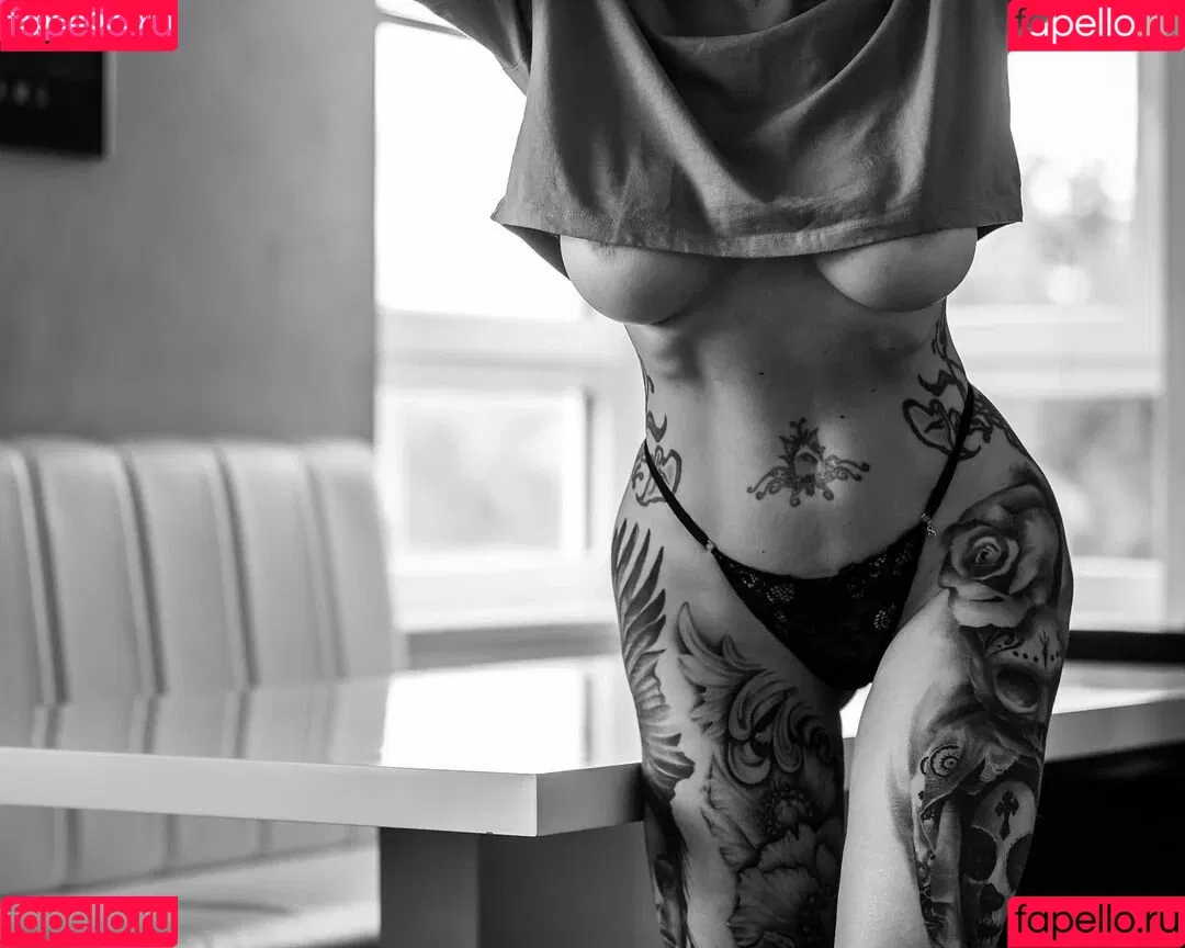 MayasWorld Onlyfans Photo Gallery 