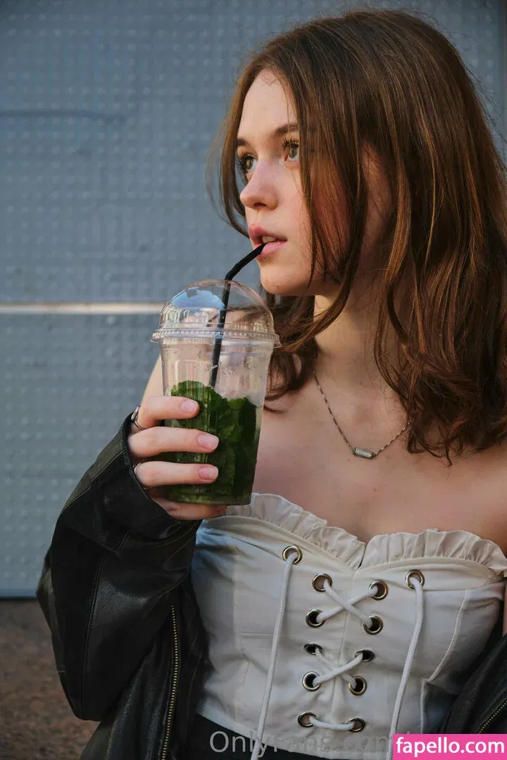 ynayrp Onlyfans Photo Gallery 