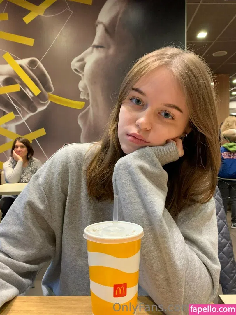 ynayrp Onlyfans Photo Gallery 