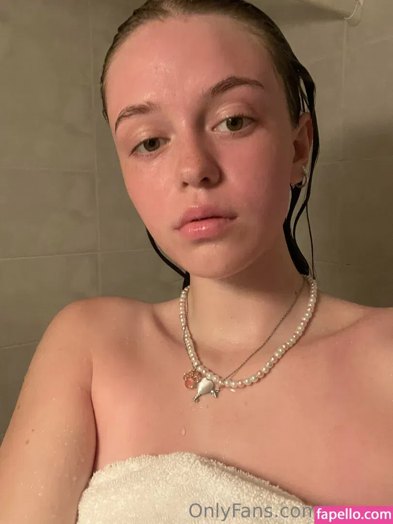 ynayrp Onlyfans Photo Gallery 