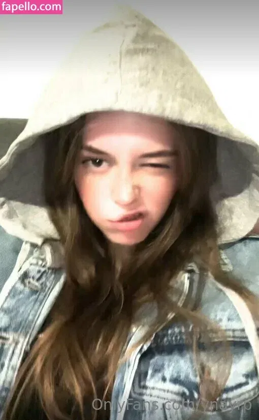 ynayrp Onlyfans Photo Gallery 