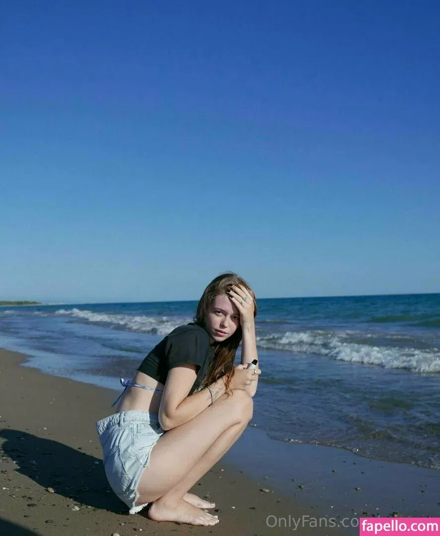 ynayrp Onlyfans Photo Gallery 