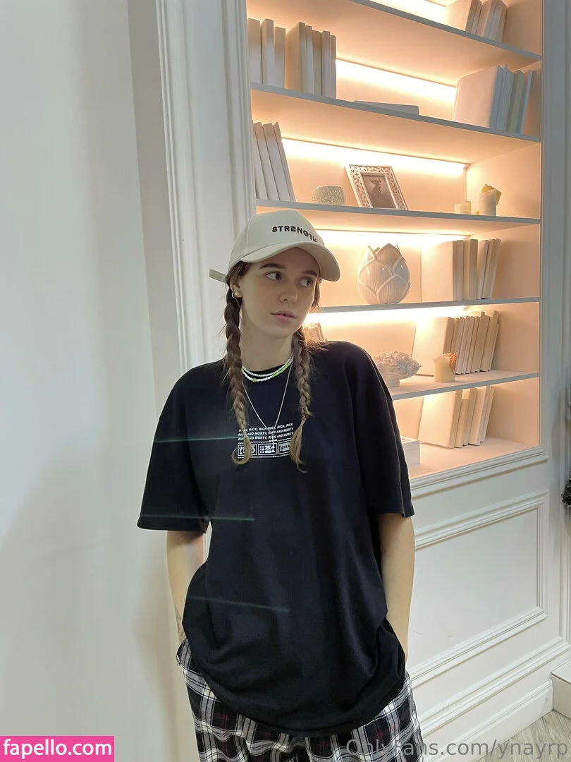 ynayrp Onlyfans Photo Gallery 