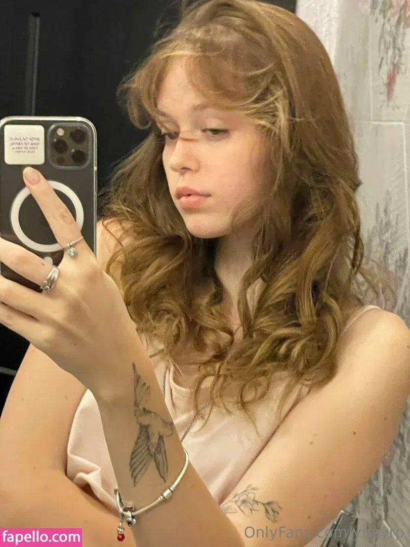 ynayrp Onlyfans Photo Gallery 