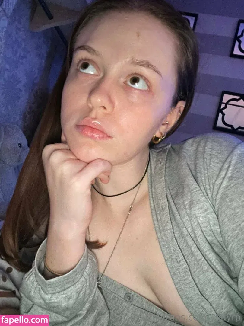 ynayrp Onlyfans Photo Gallery 