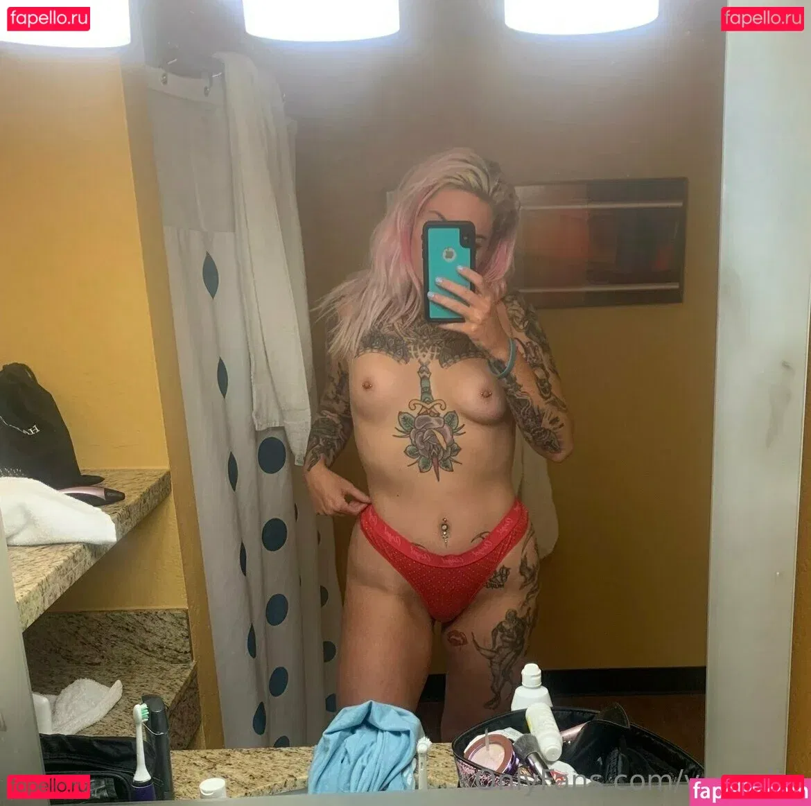 v_vanity Onlyfans Photo Gallery 