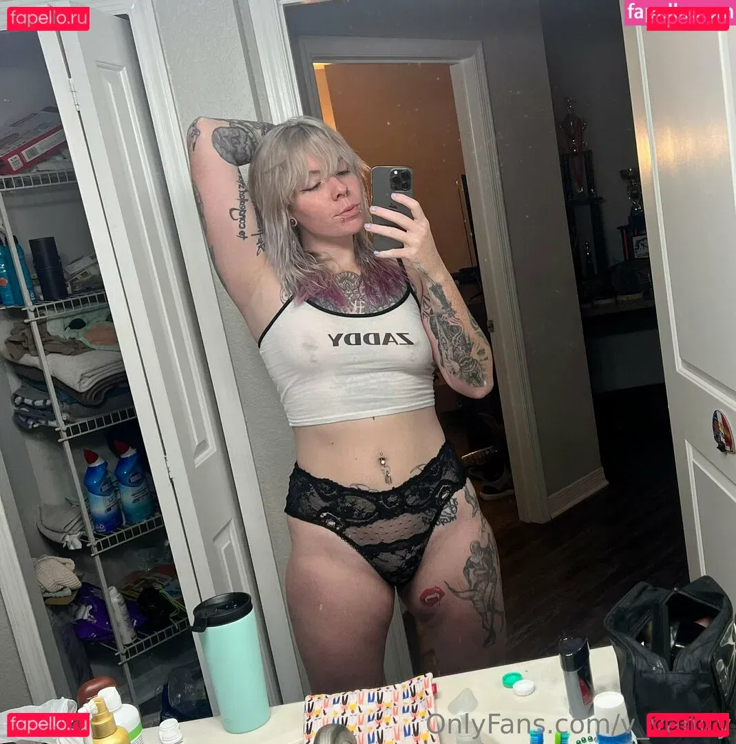 v_vanity Onlyfans Photo Gallery 