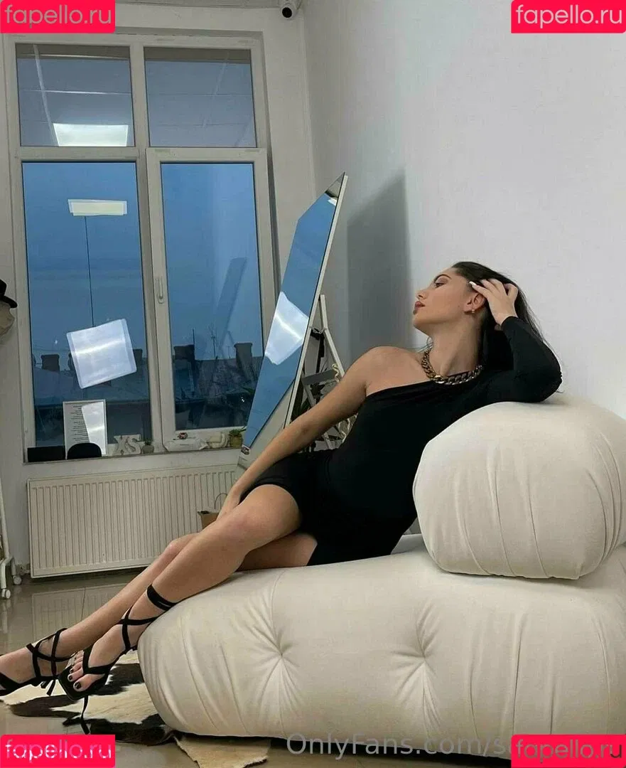 santa_garcia Onlyfans Photo Gallery 