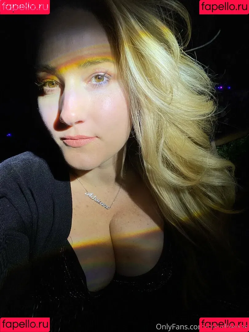craydrienne Onlyfans Photo Gallery 