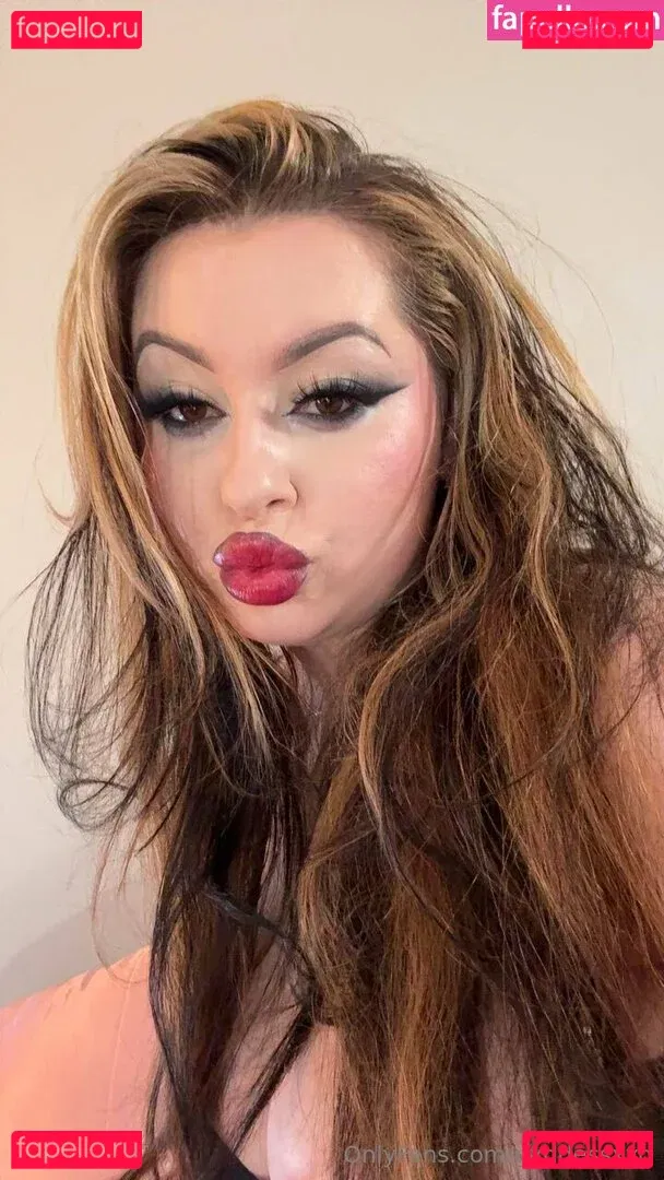 gxddessxxo Onlyfans Photo Gallery 