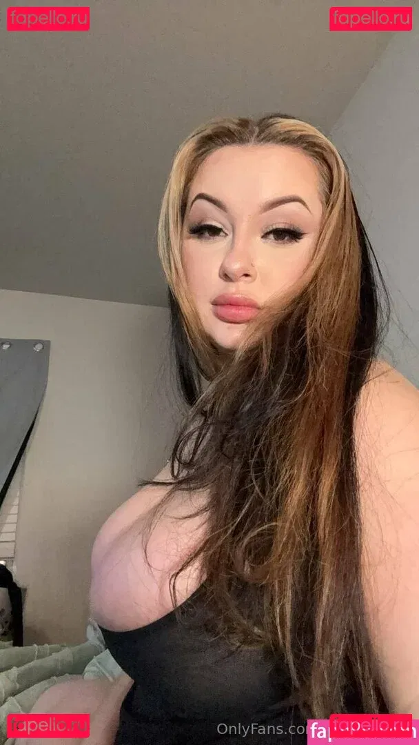 gxddessxxo Onlyfans Photo Gallery 