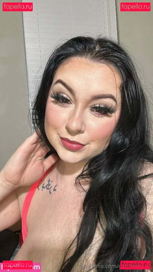 gxddessxxo Onlyfans Photo Gallery 