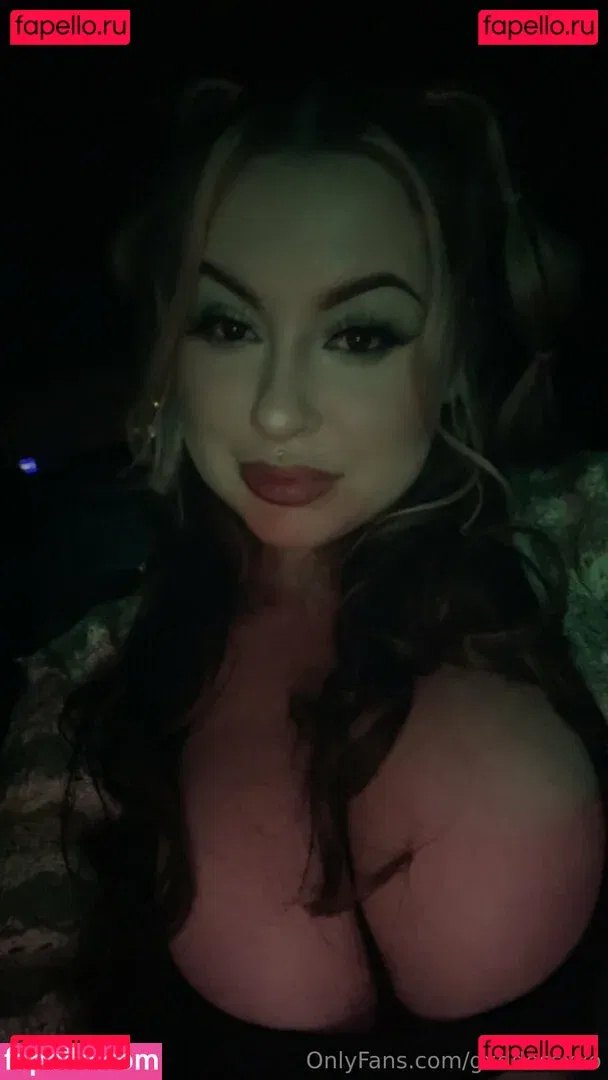 gxddessxxo Onlyfans Photo Gallery 