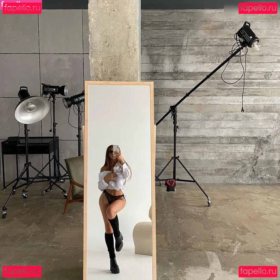 daria.nkaaaa Onlyfans Photo Gallery 