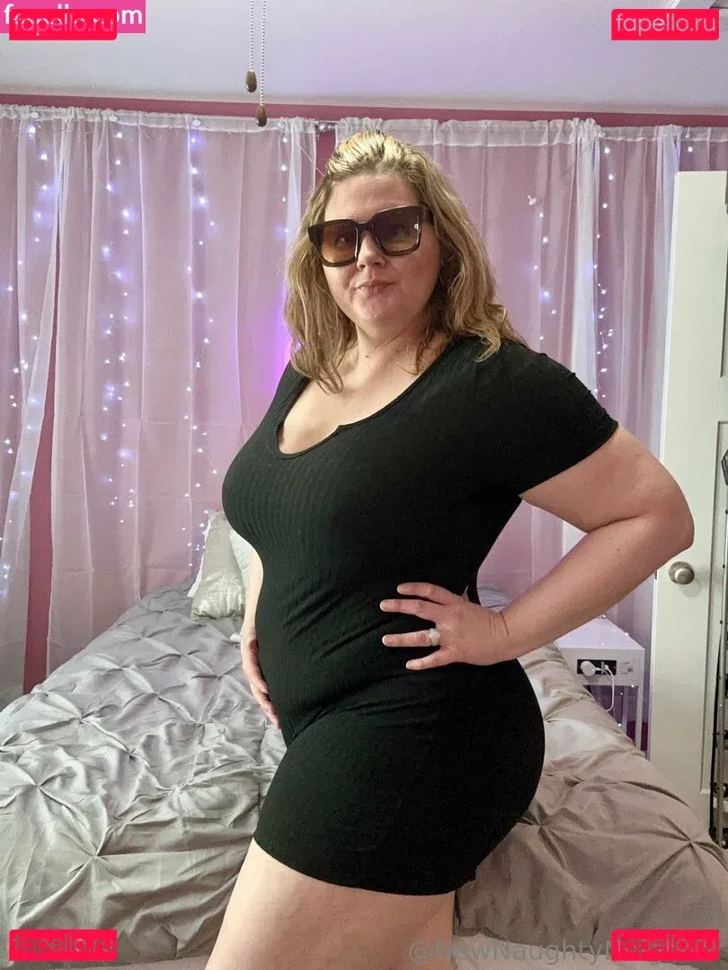 newnaughtyneighbor Onlyfans Photo Gallery 