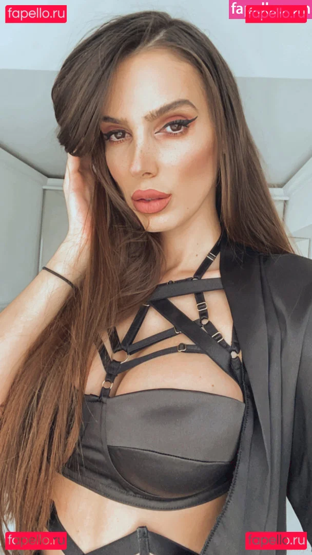 flawlesseva26 Onlyfans Photo Gallery 