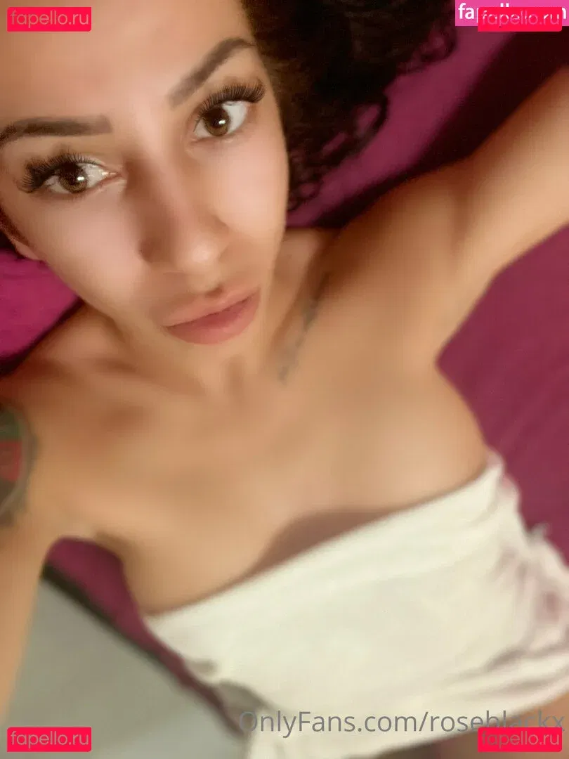 roseblackx Onlyfans Photo Gallery 