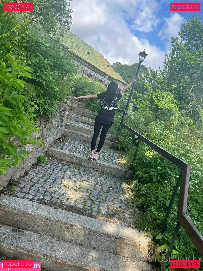 roseblackx Onlyfans Photo Gallery 