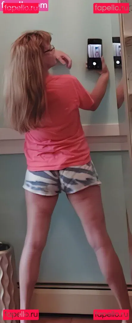 LanaRN Onlyfans Photo Gallery 