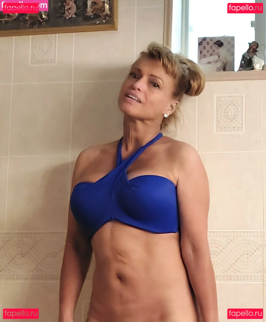 LanaRN Onlyfans Photo Gallery 