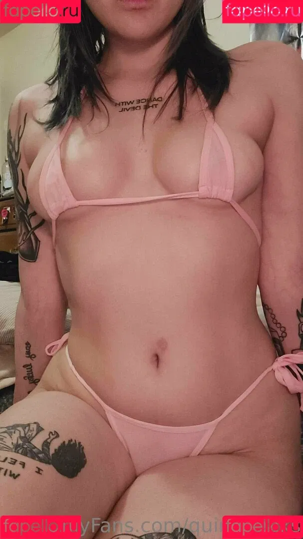 quinnpeaks Onlyfans Photo Gallery 