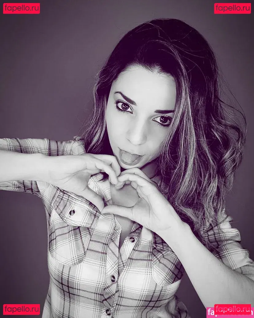 kitatochips Onlyfans Photo Gallery 