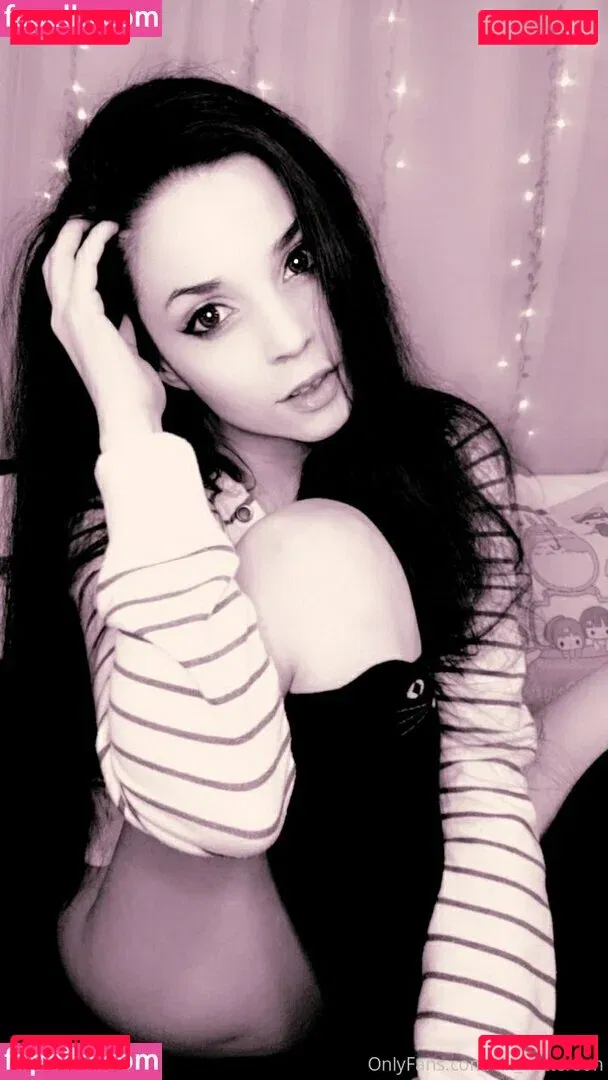 kitatochips Onlyfans Photo Gallery 